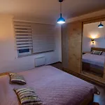 아파트 Alen Old Town - Free Parking